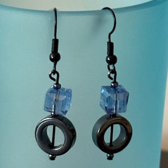 Modern Circle and Cube Pierced Earrings - Picture 1 of 3